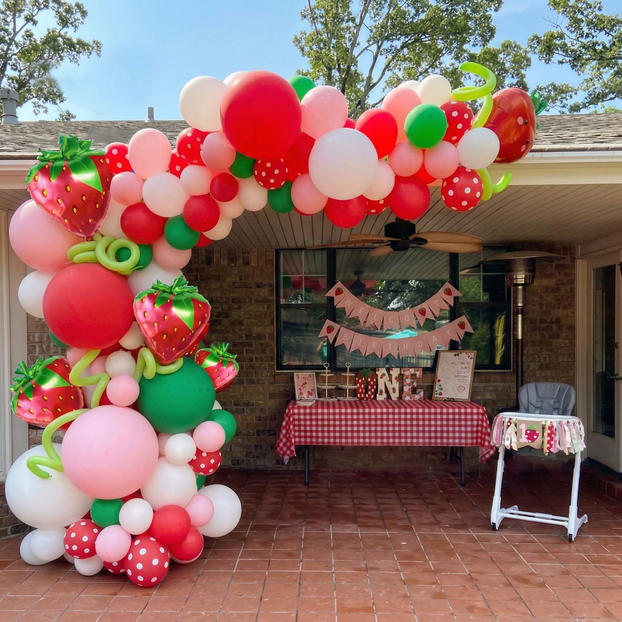 110-PCS Strawberry Shortcake Birthday Balloon Arch Kit DM-23073